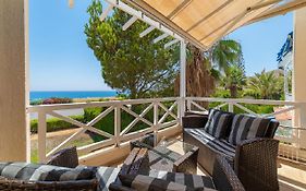Apartment 10 In Coral Bay